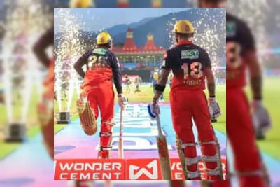 RCB Cetak Rekor Powerplay saat Hadapi Gujarat Titans di Kualifikasi IPL