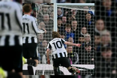 Barcelona Sepakati Persyaratan Pribadi dengan Anthony Gordon
