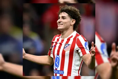 Barcelona Tawar Julián Alvarez Senilai 70 Juta Euro ke Atlético Madrid