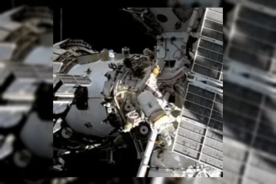 Kosmonaut Rusia Sukses Pasang Teleskop Solntse-Teragerts di Luar Angkasa