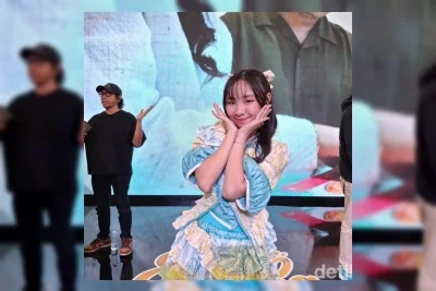 Etenia Croft Rilis Lagu Kau Selalu Ada, Candra Darusman Beri Apresiasi