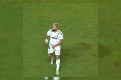 Santos Kalahkan Vitória 3-1, Keluar dari Zona Degradasi