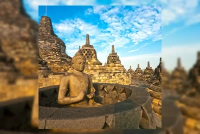 Ribuan Umat Buddha Peringati Detik-Detik Waisak 2570 BE di Borobudur