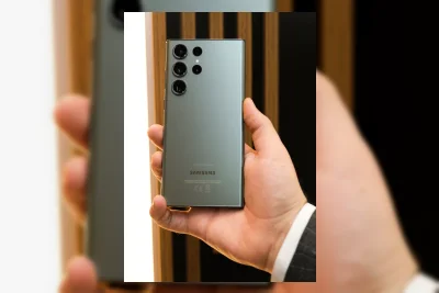 Xiaomi SU7 Ultra Resmi Meluncur, Varian Terbuas dengan Harga Mengejutkan