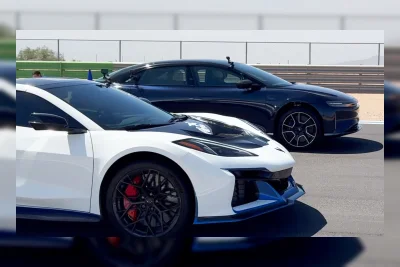 Lucid Air vs Corvette ZR1X: Siapa Raja Performa Amerika?