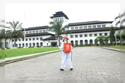 Prabowo Pangkas 50% Rombongan PDLN, Istana Ungkap Aturan Terbaru 2026