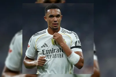 Teddy Sheringham Sarankan Arsenal Rekrut Trent Alexander-Arnold