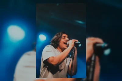 Lirik Lagu Iqro' Raim Laode: Makna Mendalam soal Kesombongan yang Viral