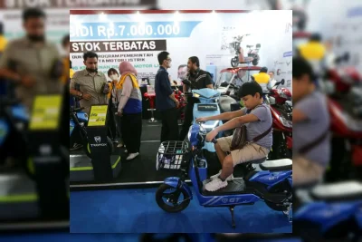 Insentif Kendaraan Listrik Harus Berkeadilan, Prioritas Daerah dan Transportasi Umum