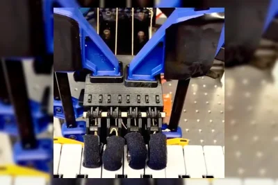 Robot Musician Hand Bisa Main Piano Setelah Sekali Dengar Melodi