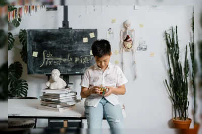 Mengenal Mensa, Komunitas IQ Tinggi Dunia yang Viral 2026