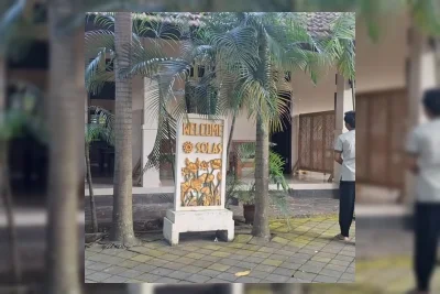 Satpol PP Mataram Tindak Hotel Promosi Vulgar di Medsos