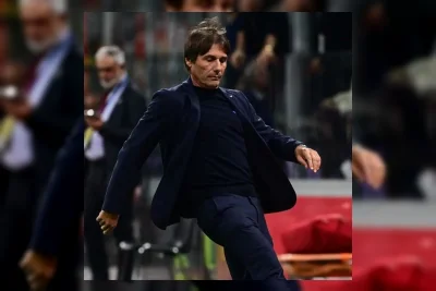 Antonio Conte Resmi Akhiri Kontrak Lebih Cepat dengan Napoli