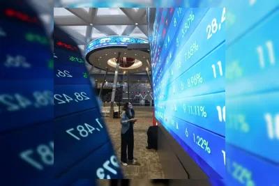 IHSG Crash dan Rupiah Dekati Rp 18 Ribu, Saatnya Jaga Stabilitas