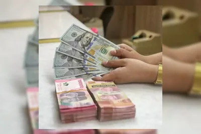 Rupiah Melemah ke Rp 18.049 Imbas Ketegangan AS-Iran