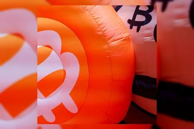 Harga Bitcoin Anjlok ke Level Terendah Akibat Tekanan Likuidasi