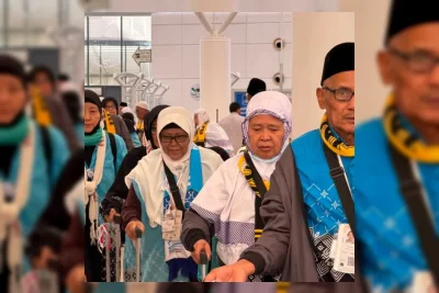Garuda Indonesia Atur Pemulangan Jemaah Haji Imbas Kepadatan di Jeddah