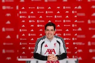 Liverpool Resmi Tunjuk Andoni Iraola sebagai Manajer Baru
