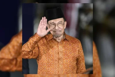 Koalisi Anwar Ibrahim Tertekan Usai Dua Parlemen Negara Bagian Dibubarkan