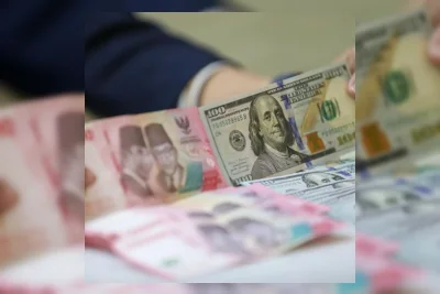 Rupiah Dekati Rp18.000 Per Dolar AS Picu Kenaikan Harga Barang Impor