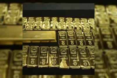Harga Emas Dunia Melemah akibat Ketegangan Geopolitik Timur Tengah