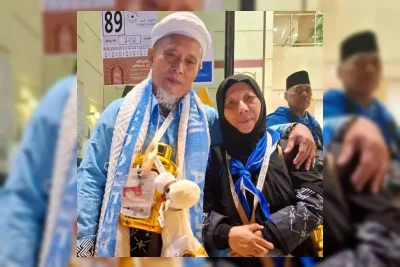 Boneka Unta Jadi Oleh-Oleh Favorit Jemaah Haji Indonesia di Makkah