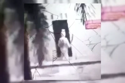 Polisi Selidiki Video Viral Sosok Mirip Pocong Bersenjata Tajam di Batuaji