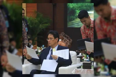 Menkeu Purbaya Selidiki Isu Daya Beli di Warteg, Siapkan Stimulus Tambahan