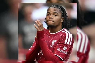 Bayern Munich Incar Winger Muda Liverpool Rio Ngumoha