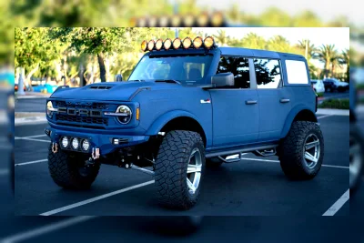 Ford Bronco Lapis Baja Tampak Gila, Tapi Nyata