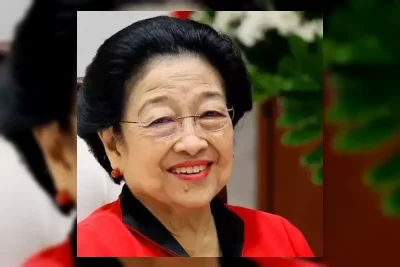 Megawati Soekarnoputri Resmi Buka Pameran Seni Rupa Mata Hati Soekarno di Bantul