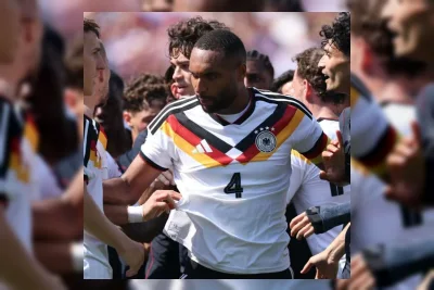 Timnas Jerman Kalahkan AS 2-1 di Chicago
