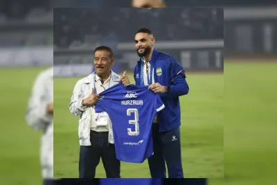 Thom Haye Jadi Pemain Termahal Super League 2025-2026