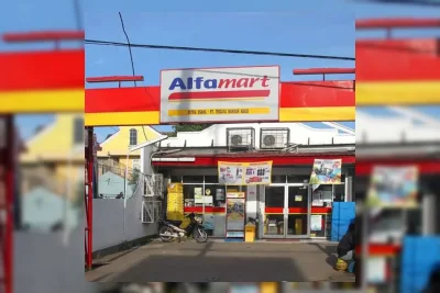 AMRT Tangguh di Tengah Tekanan Daya Beli, Ekspansi Gerai Jadi Katalis