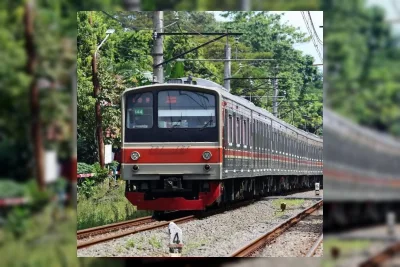 KAI Siapkan Upgrade Besar KRL Green Line Atasi Kepadatan Penumpang