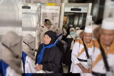 PPIH Arab Saudi Berangkatkan 5.499 Jemaah Haji Gelombang Kedua ke Madinah