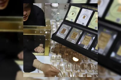 Koreksi Harga Emas Dinilai Jadi Peluang Akumulasi Aset Safe Haven