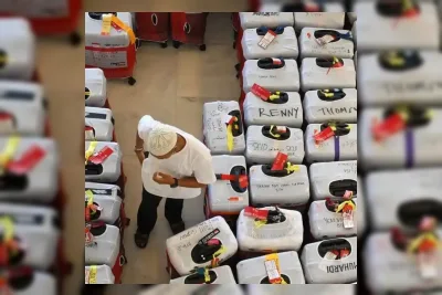 Kementerian Haji dan Umrah Kawal Penanganan Bagasi Jemaah yang Tertunda