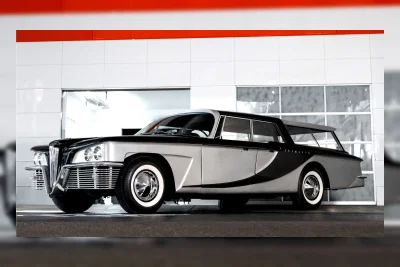 Mobil Unik Chrysler New Yorker 1959 dengan Atap Geser Mirip Pickup Dilelang