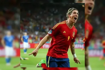 5 Legenda Sepak Bola yang Namanya Diabadikan Jadi Nama Stadion