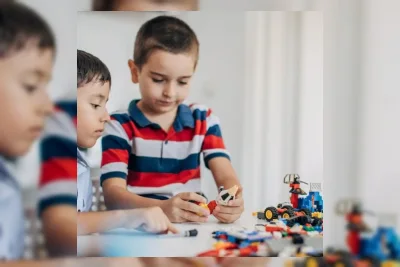 Manfaat Lego: Tingkatkan Motorik dan Kognitif Anak