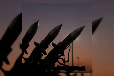 Garda Revolusi Iran Serang Pabrik Petrokimia Israel di Haifa