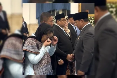 Prabowo Lantik Pimpinan Baru BGN dan Penasihat Khusus