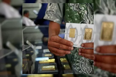 Harga Emas Antam Diproyeksi Fluktuatif dan Rentan Terkoreksi