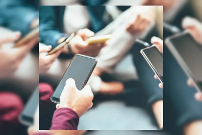 Komdigi Batasi Akses Anak di Bawah 16 Tahun pada Platform Risiko Tinggi