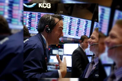 Saham Teknologi Bangkit, Wall Street Menguat