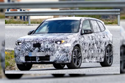 BMW X1 M35i Facelift Terbaru: Wajah iX3 dan Nama Baru M40i