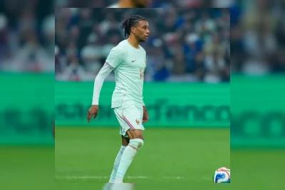 Hat-trick Michael Olise Bawa Prancis Kalahkan Irlandia Utara 3-1