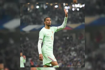 Michael Olise Cetak Hattrick Langka, Samai Rekor Michel Platini