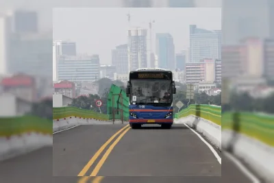 Transjakarta Gelar Jakarta Sky Fun Run 12 Juli 2026 di Jalur Layang Koridor 13